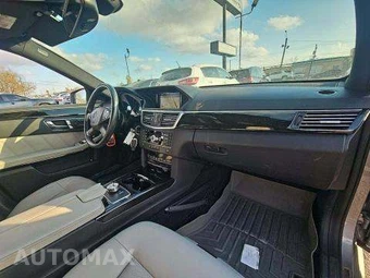 2011 Mercedes-Benz E 350 Sedan - miniatura 19