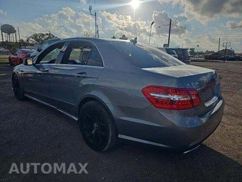 2011 Mercedes-Benz E 350 Sedan - miniatura 4
