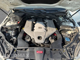 2011 Mercedes-Benz E 63 AMG Sedan - miniatura 17
