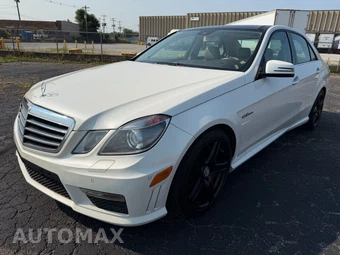 2011 Mercedes-Benz E 63 AMG Sedan - miniatura 2