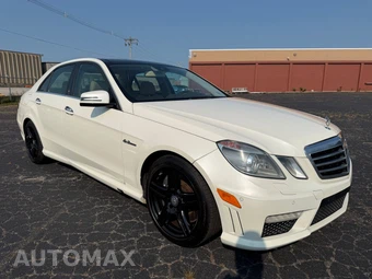 2011 Mercedes-Benz E 63 AMG Sedan - miniatura 8