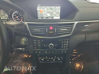 2011 Mercedes-Benz E 63 AMG Sedan – miniatura 10