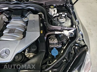 2011 Mercedes-Benz E 63 AMG Sedan – miniatura 26