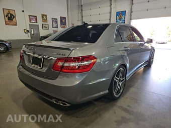 2011 Mercedes-Benz E 63 AMG Sedan – miniatura 3
