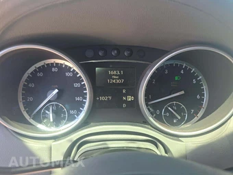 2011 Mercedes-Benz GL 450 4MATIC - miniatura 6