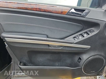 2011 Mercedes-Benz GL 550 4MATIC – miniatura 9