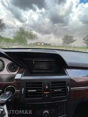 2011 Mercedes-Benz GLK 350 - miniatura 17