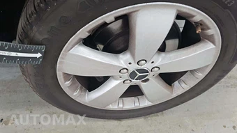 2011 Mercedes-Benz ML 350 – miniatura 27