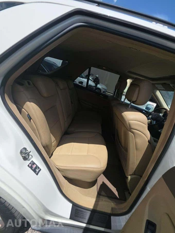 2011 Mercedes-Benz ML 350 – miniatura 16