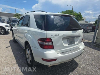 2011 Mercedes-Benz ML 350 – miniatura 2