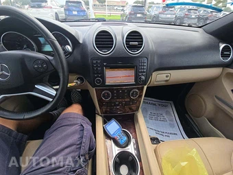 2011 Mercedes-Benz ML 350 – miniatura 7