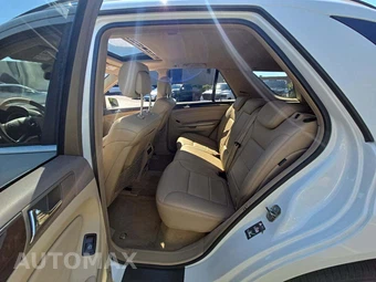 2011 Mercedes-Benz ML 350 - miniatura 12