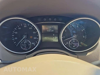 2011 Mercedes-Benz ML 350 - miniatura 13