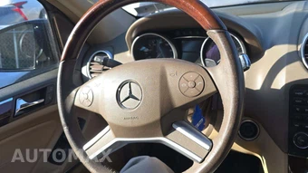2011 Mercedes-Benz ML 350 – miniatura 26