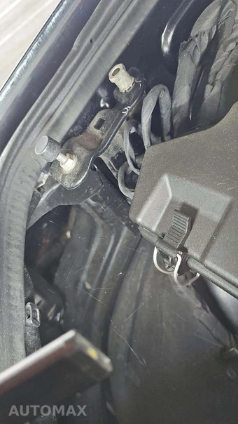 2011 Mercedes-Benz ML 350 – miniatura 24