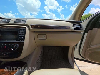 2011 Mercedes-Benz R 350 4MATIC – miniatura 16