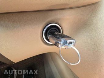 2011 Mercedes-Benz R 350 4MATIC – miniatura 5