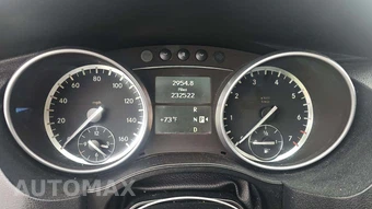 2011 Mercedes-Benz R 350 4MATIC – miniatura 17