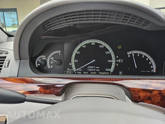 2011 Mercedes-Benz S 550 - miniatura 30