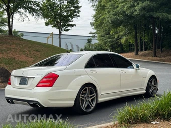 2011 Mercedes-Benz S 63 AMG - miniatura 20