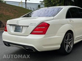 2011 Mercedes-Benz S 63 AMG - miniatura 24