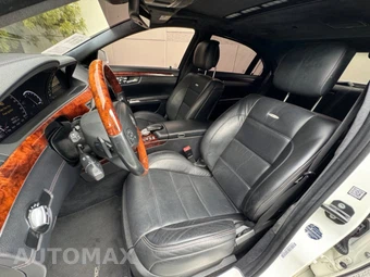 2011 Mercedes-Benz S 63 AMG - miniatura 27