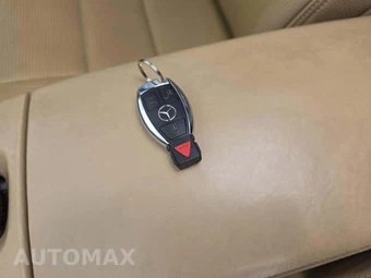 2011 Mercedes-Benz S 63 AMG - miniatura 5