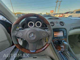2011 Mercedes-Benz SL 550 - miniatura 26
