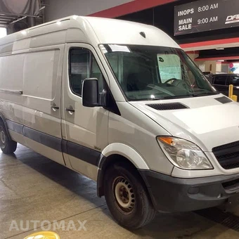 2011 Mercedes-Benz Sprinter 2500 Cargo Van High Roof 170.3" WB – miniatura 3