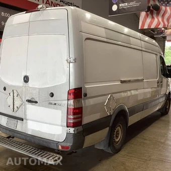 2011 Mercedes-Benz Sprinter 2500 Cargo Van High Roof 170.3" WB – miniatura 6