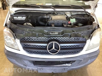 2011 Mercedes-Benz Sprinter 2500 Cargo Van High Roof 170.3" WB – miniatura 12