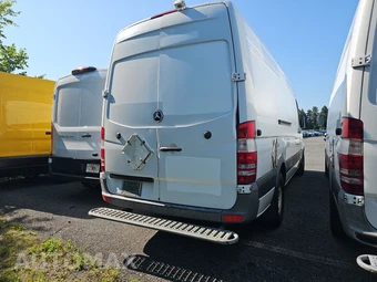 2011 Mercedes-Benz Sprinter 2500 Cargo Van High Roof 170.3" WB - miniatura 4