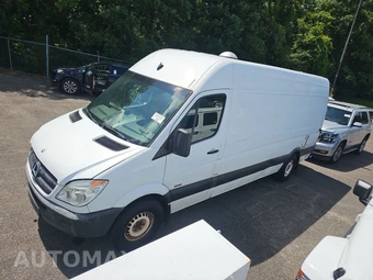 2011 Mercedes-Benz Sprinter 2500 Cargo Van High Roof 170.3" WB