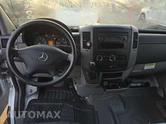 2011 Mercedes-Benz Sprinter 2500 Cargo Van Standard Roof 144.3" WB - miniatura 11