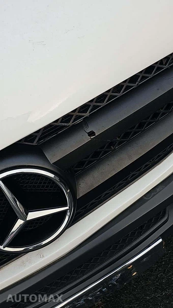 2011 Mercedes-Benz Sprinter 2500 Cargo Van Standard Roof 144.3" WB - miniatura 28