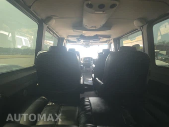 2011 Mercedes-Benz Sprinter 2500 Passenger Van Standard Roof 144.3" WB - miniatura 15