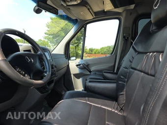 2011 Mercedes-Benz Sprinter 2500 Passenger Van Standard Roof 144.3" WB - miniatura 7