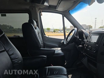 2011 Mercedes-Benz Sprinter 2500 Passenger Van Standard Roof 144.3" WB - miniatura 8