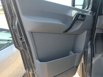2011 Mercedes-Benz Sprinter 2500 Passenger Van Standard Roof 144.3" WB - miniatura 9