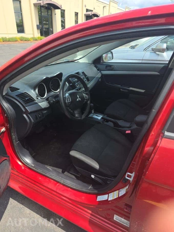 2011 Mitsubishi Lancer ES Sedan – miniatura 6