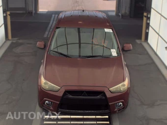2011 Mitsubishi Outlander Sport SE – miniatura 2