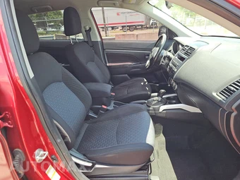 2011 Mitsubishi Outlander Sport SE – miniatura 8