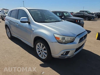 2011 Mitsubishi Outlander Sport SE – miniatura 3