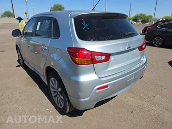 2011 Mitsubishi Outlander Sport SE – miniatura 6