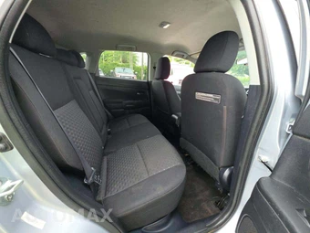 2011 Mitsubishi Outlander Sport SE – miniatura 13