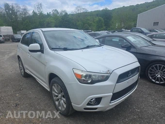 2011 Mitsubishi Outlander Sport SE – miniatura 3