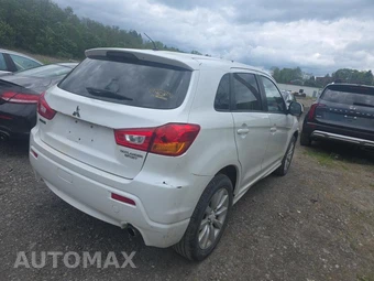 2011 Mitsubishi Outlander Sport SE – miniatura 4