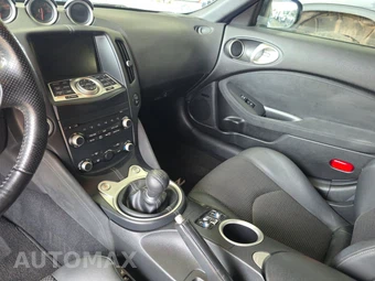 2011 Nissan 370Z Touring Convertible - miniatura 11