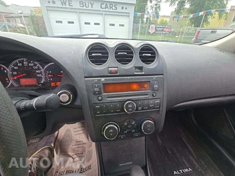 2011 Nissan Altima 2.5 S Sedan – miniatura 10