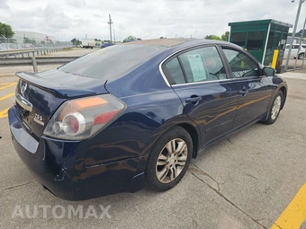 2011 Nissan Altima 2.5 S Sedan - miniatura 4